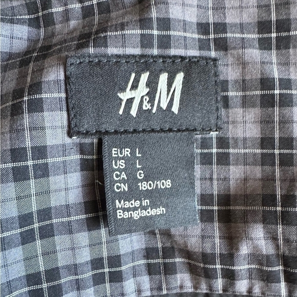 Men’s Dress Shirt H&M Black Button Front Long Sleeve Classical Fit Cotton Shirt - Picture 5 of 5